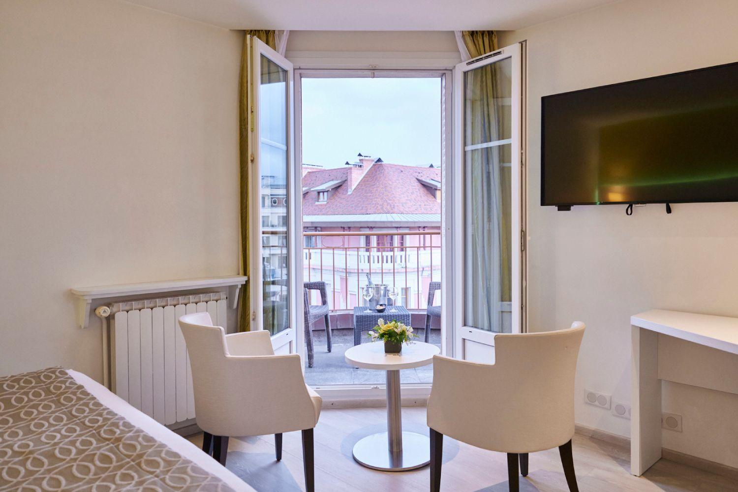 Chambre Exécutive Balcon | Best Western Plus Hôtel Carlton à Annecy