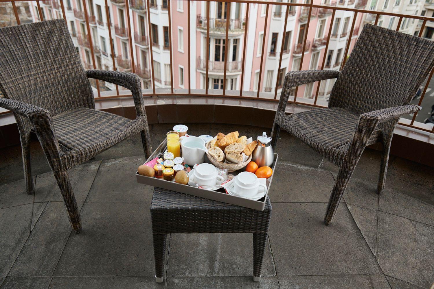 Chambre Exécutive Balcon | Best Western Plus Hôtel Carlton à Annecy